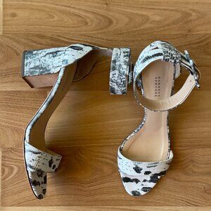 COPY - Barneys New York White Black Snakeskin Embossed Leather Sandals Size 37 …